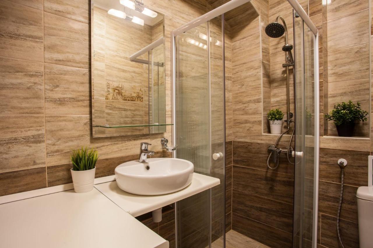 Cozy Studio In The Center For 2 People Budapest Exterior foto